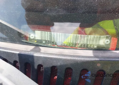 1999 Chevrolet Silverado 1500 from USA, damaged, VIN 1GCEC14W2XZ168844